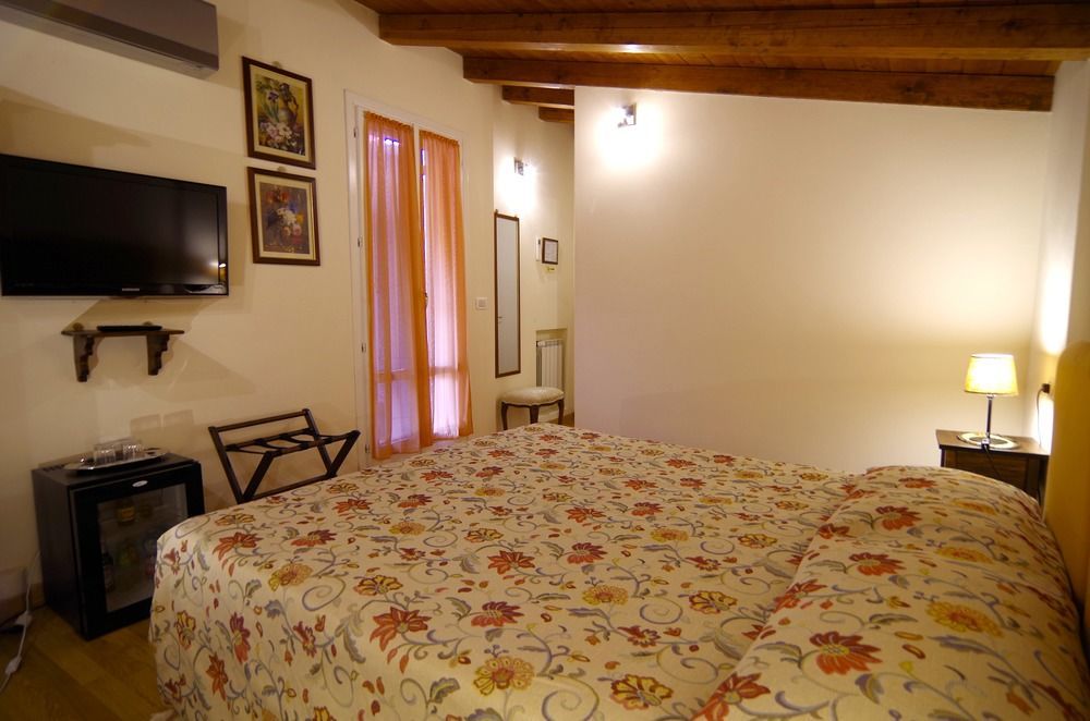 מלון בולוניה Casa Miramonte מראה חיצוני תמונה